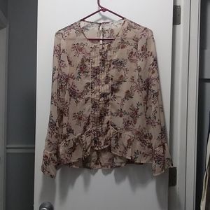 Long sleeve floral blouse